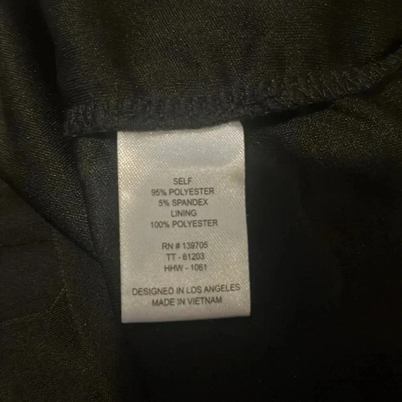 Emerald Square Off the Shoulder Dress - Size Small - Picture 7 of 8